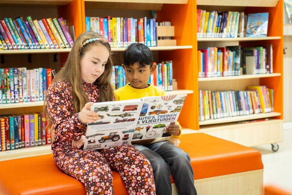 Er zijn mooie stappen gezet op weg naar inclusie en er wachten nog veel meer kansen, vertellen orthopedagoog Janneke Buitenhuis-Vrolijk en directeur Lucas Tijbosch van De Windvang voor speciaal basisonderwijs (sbo).