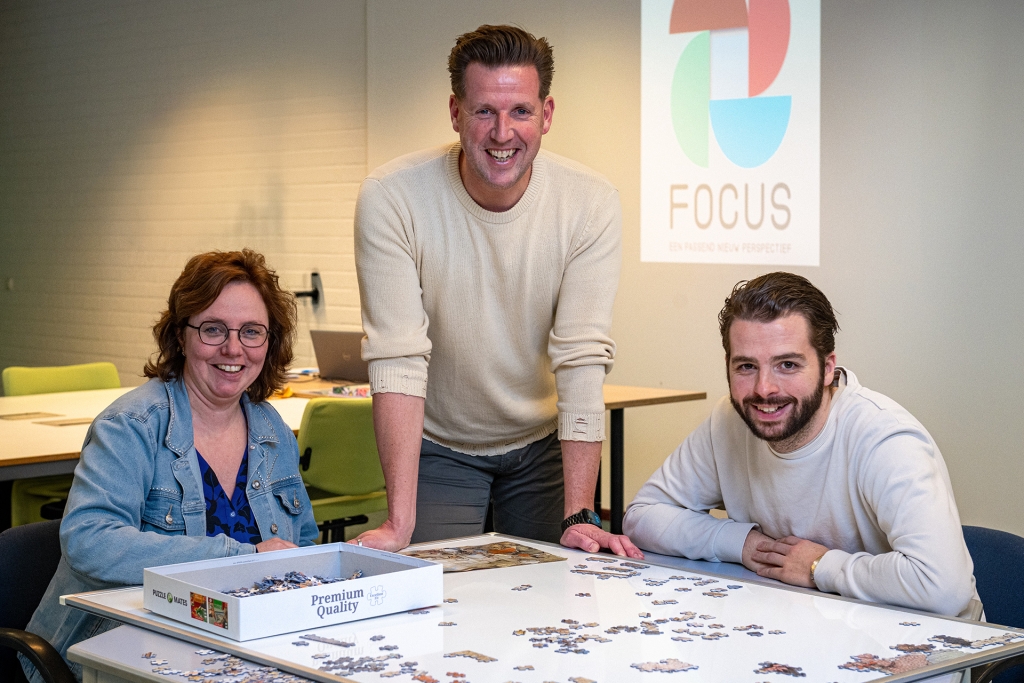 Sinds vorig jaar bieden voCampus (dertien reguliere scholen voor voortgezet onderwijs) en Aventurijn (voortgezet speciaal onderwijs) in Nijmegen een nieuwe onderwijsvoorziening: Focus.